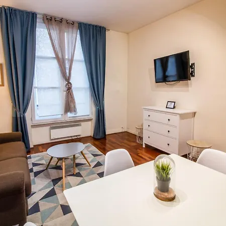 New Chic Flat : Le Marais - Place Des Vosges * Parigi