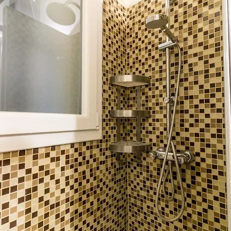 New Chic Flat : Le Marais - Place Des Vosges Parigi